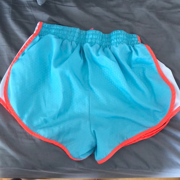Workout shorts bundle - Picture 5 of 6